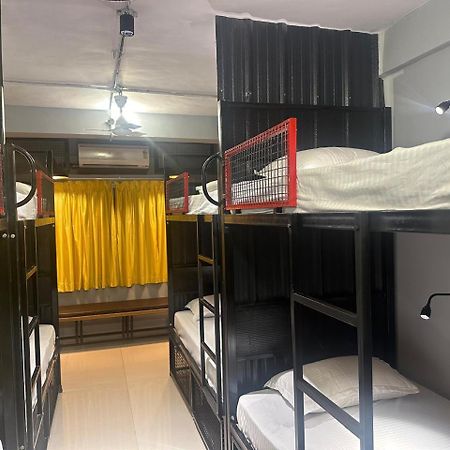 Travotale Hostel And Cowork Koregaonpark Pune Eksteriør billede