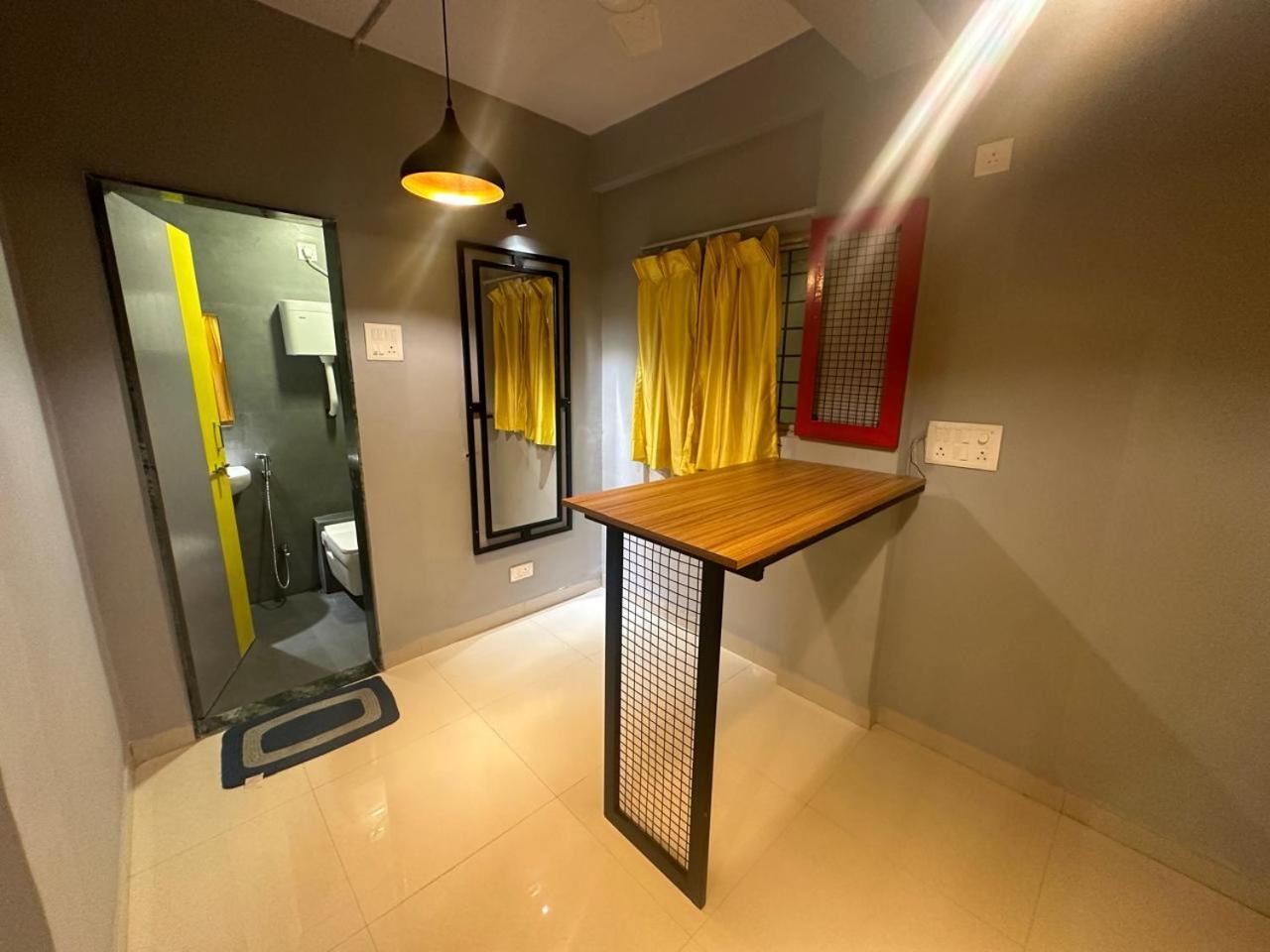 Travotale Hostel And Cowork Koregaonpark Pune Eksteriør billede
